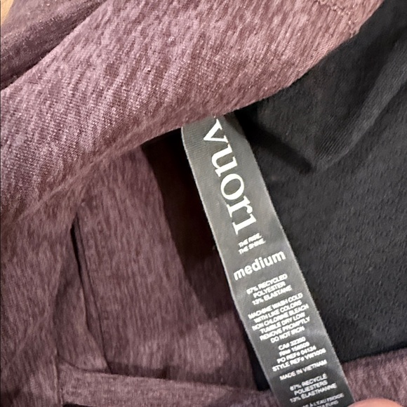 Vuori Purple Sports Bra medium. Purple - Picture 6 of 8
